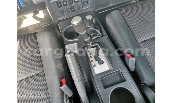 Buy Import Toyota FJ Cruiser Beige Car in Import - Dubai in Ashanti Buy Import Toyota FJ Cruiser Beige Car in Import - Dubai in Ashanti