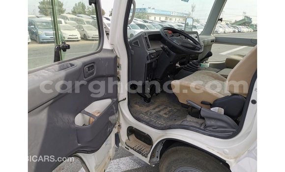 Sayi Imported Toyota Coaster White Mota in Import - Dubai a Ashanti Sayi Imported Toyota Coaster White Mota in Import - Dubai a Ashanti