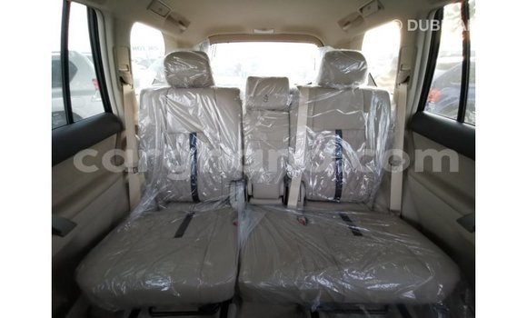 Buy Import Toyota Prado White Car in Import - Dubai in Ashanti Buy Import Toyota Prado White Car in Import - Dubai in Ashanti