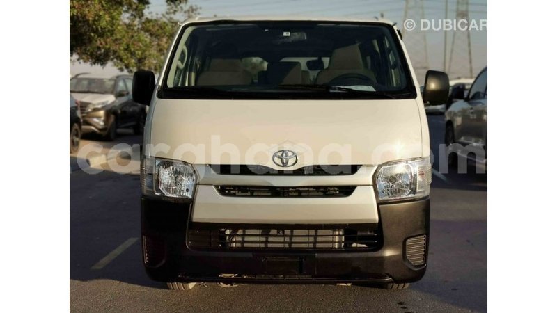 Big with watermark toyota hiace ashanti import dubai 17462