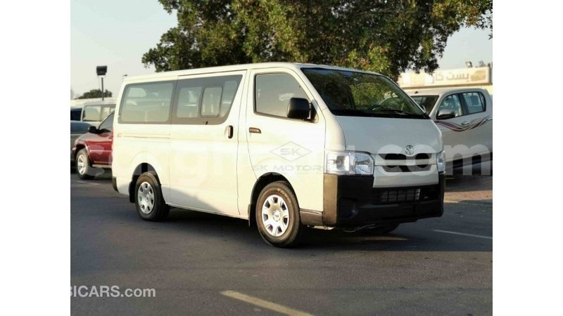 Big with watermark toyota hiace ashanti import dubai 17462