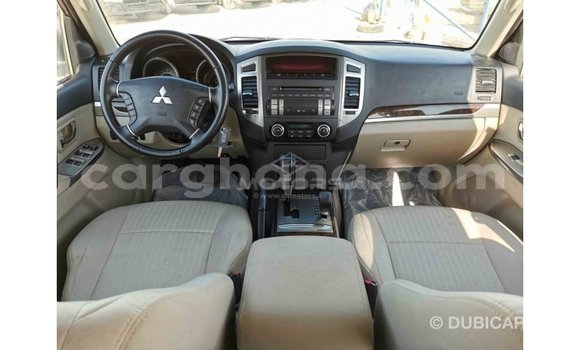 Sayi Imported Mitsubishi Pajero White Mota in Import - Dubai a Ashanti Sayi Imported Mitsubishi Pajero White Mota in Import - Dubai a Ashanti