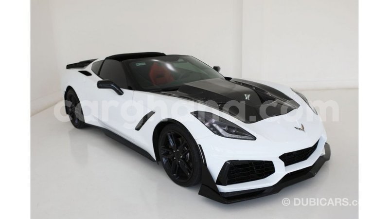 Big with watermark chevrolet corvette ashanti import dubai 17483