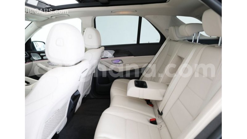 Big with watermark mercedes benz 190 ashanti import dubai 17484