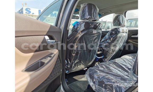 Buy Import Hyundai Santa Fe Other Car in Import - Dubai in Ashanti Buy Import Hyundai Santa Fe Other Car in Import - Dubai in Ashanti