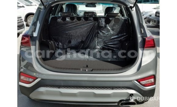 Buy Import Hyundai Santa Fe Other Car in Import - Dubai in Ashanti Buy Import Hyundai Santa Fe Other Car in Import - Dubai in Ashanti