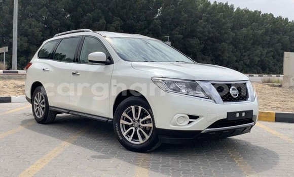 Buy Import Nissan Pathfinder White Car in Import - Dubai in Ashanti Buy Import Nissan Pathfinder White Car in Import - Dubai in Ashanti