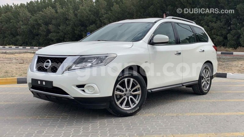 Big with watermark nissan pathfinder ashanti import dubai 17489