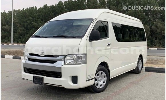 Buy Import Toyota Hiace White Car in Import - Dubai in Ashanti Buy Import Toyota Hiace White Car in Import - Dubai in Ashanti