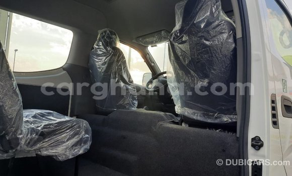 Buy Import Nissan Urvan White Car in Import - Dubai in Ashanti Buy Import Nissan Urvan White Car in Import - Dubai in Ashanti