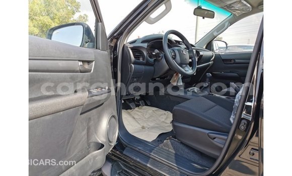 Ra Imported Toyota Hilux Black Ọkọ̀ in Import - Dubai ni Ashanti Ra Imported Toyota Hilux Black Ọkọ̀ in Import - Dubai ni Ashanti