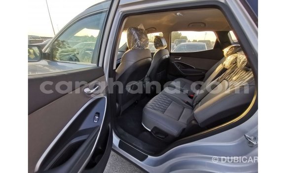 Ra Imported Hyundai Santa Fe Miiran Ọkọ̀ in Import - Dubai ni Ashanti Ra Imported Hyundai Santa Fe Miiran Ọkọ̀ in Import - Dubai ni Ashanti