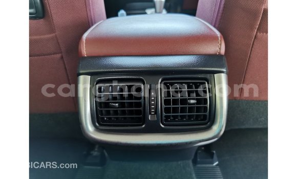 Ra Imported Toyota Hilux funfun Ọkọ̀ in Import - Dubai ni Ashanti Ra Imported Toyota Hilux funfun Ọkọ̀ in Import - Dubai ni Ashanti