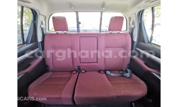 Ra Imported Toyota Hilux funfun Ọkọ̀ in Import - Dubai ni Ashanti Ra Imported Toyota Hilux funfun Ọkọ̀ in Import - Dubai ni Ashanti