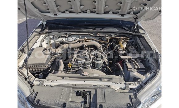 Ra Imported Toyota Hilux funfun Ọkọ̀ in Import - Dubai ni Ashanti Ra Imported Toyota Hilux funfun Ọkọ̀ in Import - Dubai ni Ashanti