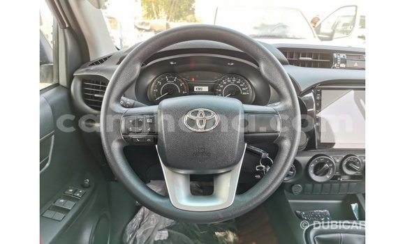 Buy Import Toyota Hilux White Car in Import - Dubai in Ashanti Buy Import Toyota Hilux White Car in Import - Dubai in Ashanti
