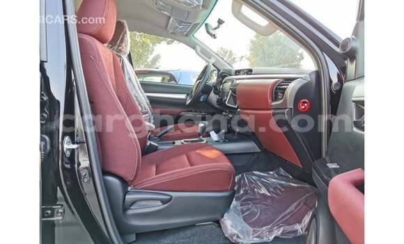 Sayi Imported Toyota Hilux Black Mota in Import - Dubai a Ashanti Sayi Imported Toyota Hilux Black Mota in Import - Dubai a Ashanti