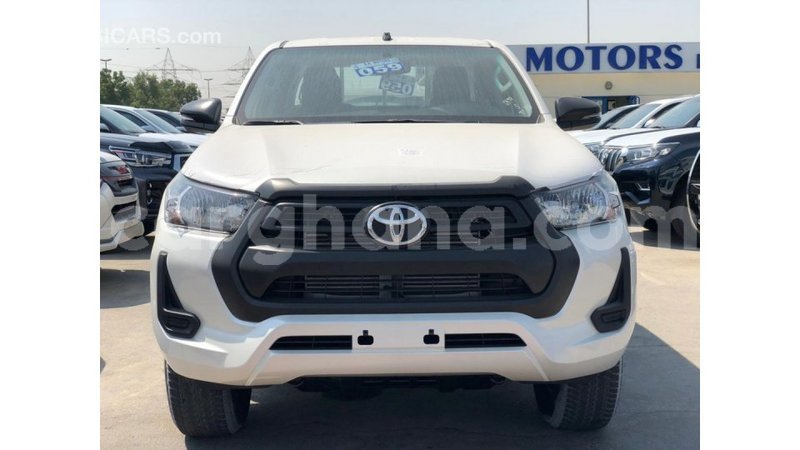 Big with watermark toyota hilux ashanti import dubai 17532