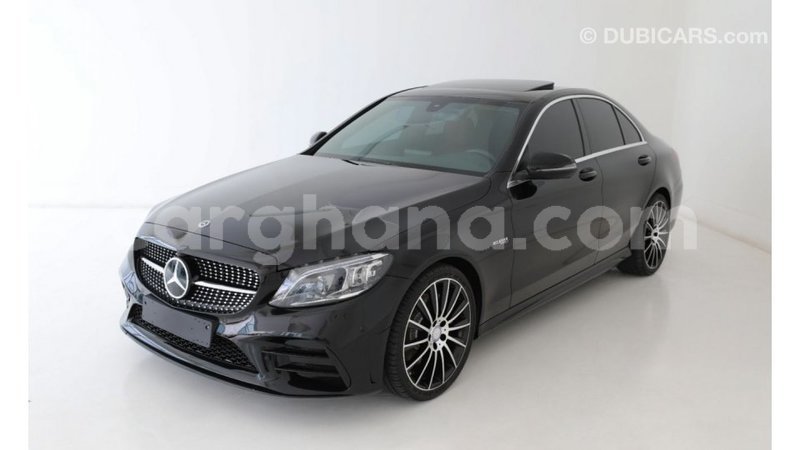 Big with watermark mercedes benz a200 ashanti import dubai 17534