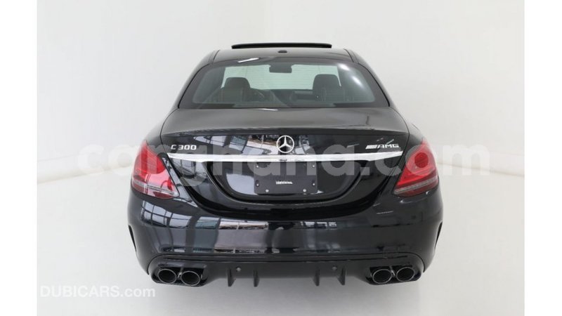 Big with watermark mercedes benz a200 ashanti import dubai 17535