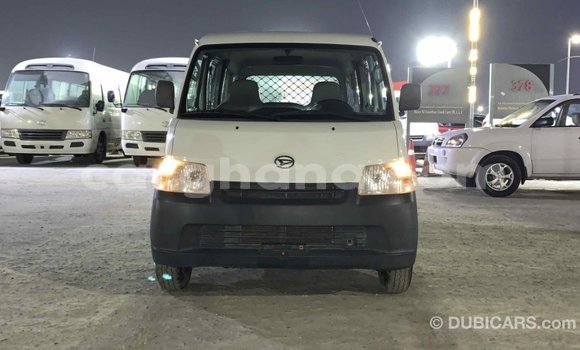 Ra Imported Daihatsu Sirion funfun Ọkọ̀ in Import - Dubai ni Ashanti Ra Imported Daihatsu Sirion funfun Ọkọ̀ in Import - Dubai ni Ashanti