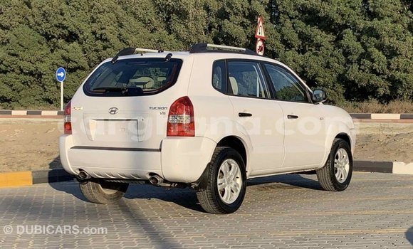 Buy Import Hyundai Tucson White Car in Import - Dubai in Ashanti Buy Import Hyundai Tucson White Car in Import - Dubai in Ashanti