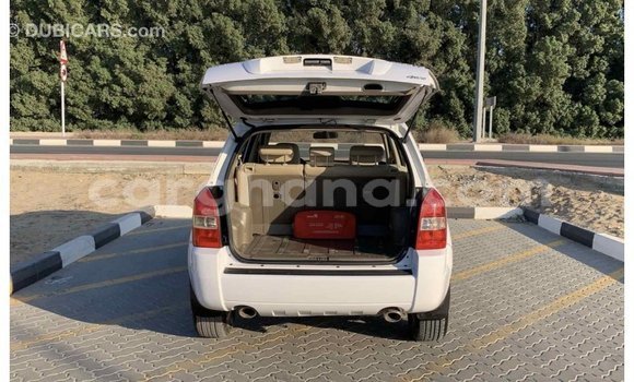 Buy Import Hyundai Tucson White Car in Import - Dubai in Ashanti Buy Import Hyundai Tucson White Car in Import - Dubai in Ashanti