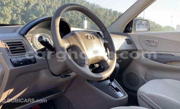 Buy Import Hyundai Tucson White Car in Import - Dubai in Ashanti Buy Import Hyundai Tucson White Car in Import - Dubai in Ashanti
