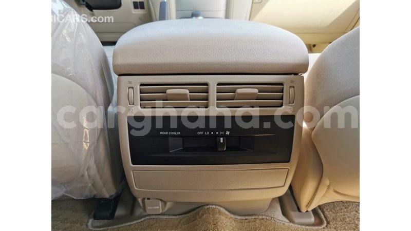 Big with watermark toyota land cruiser ashanti import dubai 17547