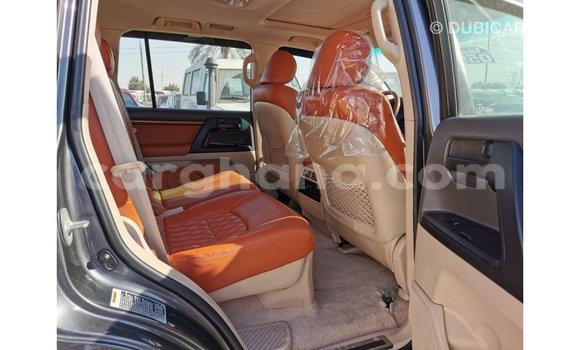 Ra Imported Toyota Land Cruiser Miiran Ọkọ̀ in Import - Dubai ni Ashanti Ra Imported Toyota Land Cruiser Miiran Ọkọ̀ in Import - Dubai ni Ashanti