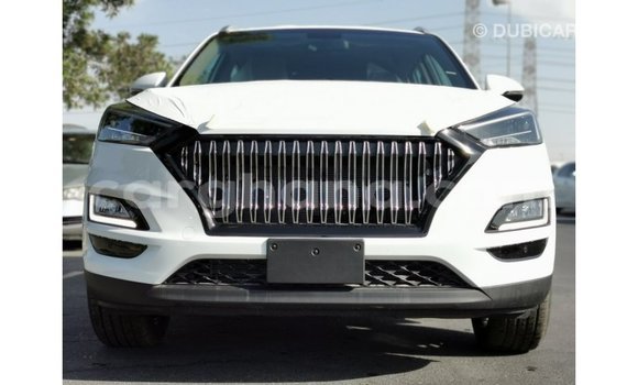 Sayi Imported Hyundai Tucson White Mota in Import - Dubai a Ashanti Sayi Imported Hyundai Tucson White Mota in Import - Dubai a Ashanti