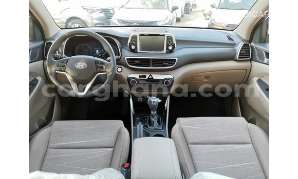 Sayi Imported Hyundai Tucson White Mota in Import - Dubai a Ashanti Sayi Imported Hyundai Tucson White Mota in Import - Dubai a Ashanti