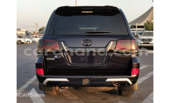 Ra Imported Toyota Land Cruiser Black Ọkọ̀ in Import - Dubai ni Ashanti Ra Imported Toyota Land Cruiser Black Ọkọ̀ in Import - Dubai ni Ashanti