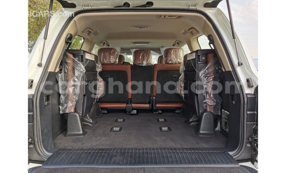 Ra Imported Toyota Land Cruiser funfun Ọkọ̀ in Import - Dubai ni Ashanti Ra Imported Toyota Land Cruiser funfun Ọkọ̀ in Import - Dubai ni Ashanti