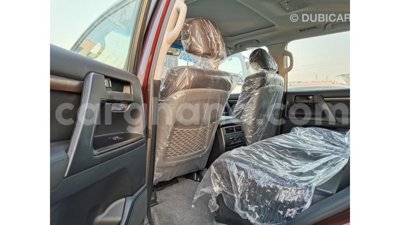 Big with watermark toyota land cruiser ashanti import dubai 17570