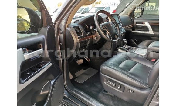 Sayi Imported Toyota Land Cruiser Sauran Mota in Import - Dubai a Ashanti Sayi Imported Toyota Land Cruiser Sauran Mota in Import - Dubai a Ashanti