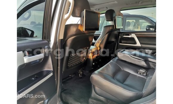 Sayi Imported Toyota Land Cruiser Sauran Mota in Import - Dubai a Ashanti Sayi Imported Toyota Land Cruiser Sauran Mota in Import - Dubai a Ashanti