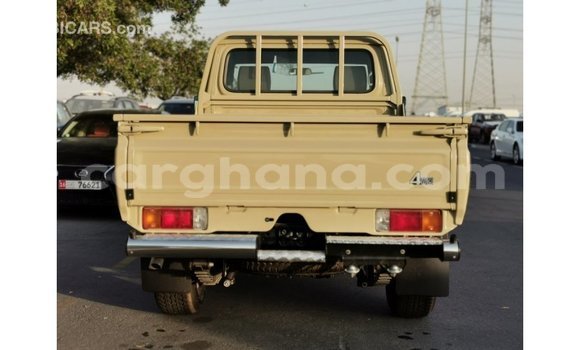 Buy Import Toyota Land Cruiser Beige Car in Import - Dubai in Ashanti Buy Import Toyota Land Cruiser Beige Car in Import - Dubai in Ashanti