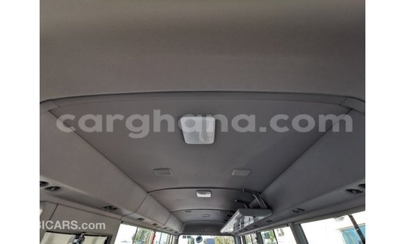 Sayi Imported Toyota Coaster White Mota in Import - Dubai a Ashanti Sayi Imported Toyota Coaster White Mota in Import - Dubai a Ashanti