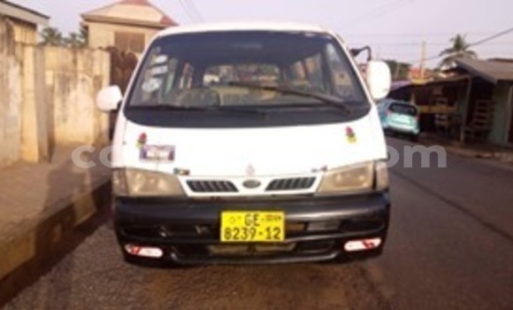 Buy Used Kia Pregio White Car in Accra in Greater Accra Buy Used Kia Pregio White Car in Accra in Greater Accra