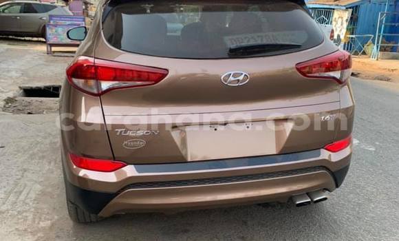 Sayi Na hannu Hyundai Tucson Brown Mota in Abetifi a Gabas Sayi Na hannu Hyundai Tucson Brown Mota in Abetifi a Gabas