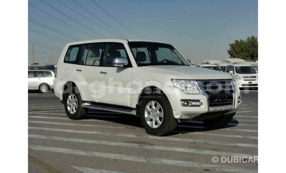 Buy Import Mitsubishi Pajero White Car in Import - Dubai in Ashanti Buy Import Mitsubishi Pajero White Car in Import - Dubai in Ashanti