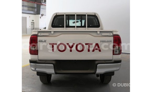 Buy Import Toyota Hilux White Car in Import - Dubai in Ashanti Buy Import Toyota Hilux White Car in Import - Dubai in Ashanti