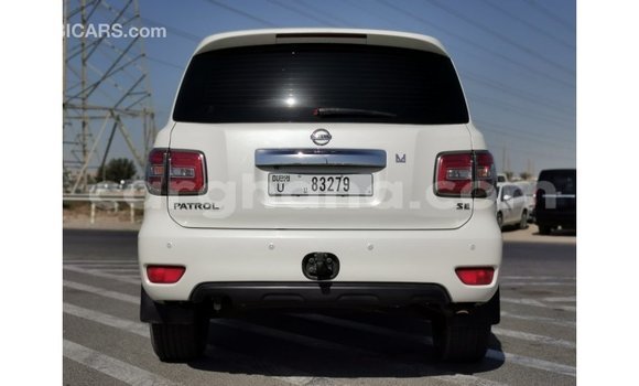 Buy Import Nissan Patrol White Car in Import - Dubai in Ashanti Buy Import Nissan Patrol White Car in Import - Dubai in Ashanti