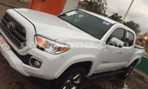 Buy Used Toyota Tacoma White Car in Accra in Greater Accra Buy Used Toyota Tacoma White Car in Accra in Greater Accra