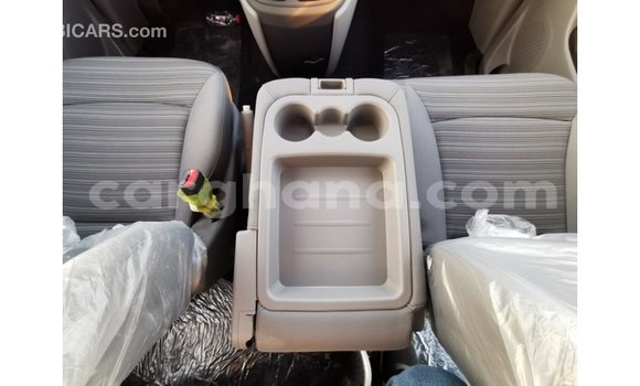 Sayi Imported Hyundai Accent White Mota in Import - Dubai a Ashanti Sayi Imported Hyundai Accent White Mota in Import - Dubai a Ashanti