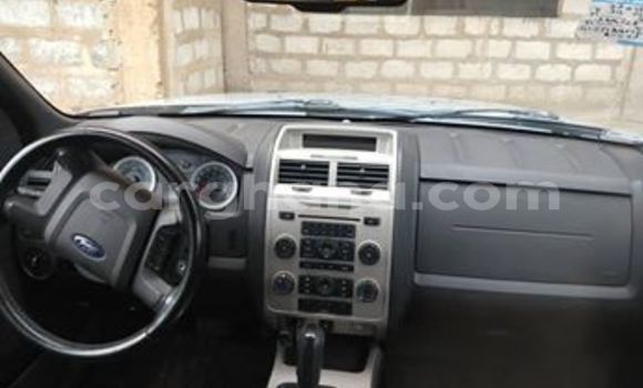 Buy Used Ford Escape Silver Car in Accra in Greater Accra Buy Used Ford Escape Silver Car in Accra in Greater Accra