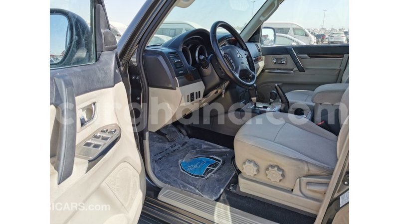 Big with watermark mitsubishi pajero ashanti import dubai 17691