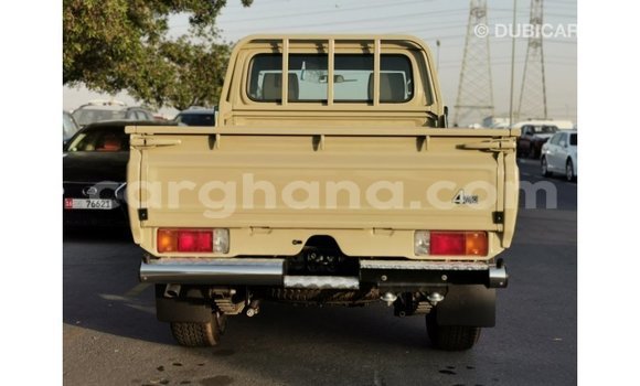 Sayi Imported Toyota Land Cruiser M Mota in Import - Dubai a Ashanti Sayi Imported Toyota Land Cruiser M Mota in Import - Dubai a Ashanti