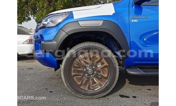 Sayi Imported Toyota Hilux Blue Mota in Import - Dubai a Ashanti Sayi Imported Toyota Hilux Blue Mota in Import - Dubai a Ashanti